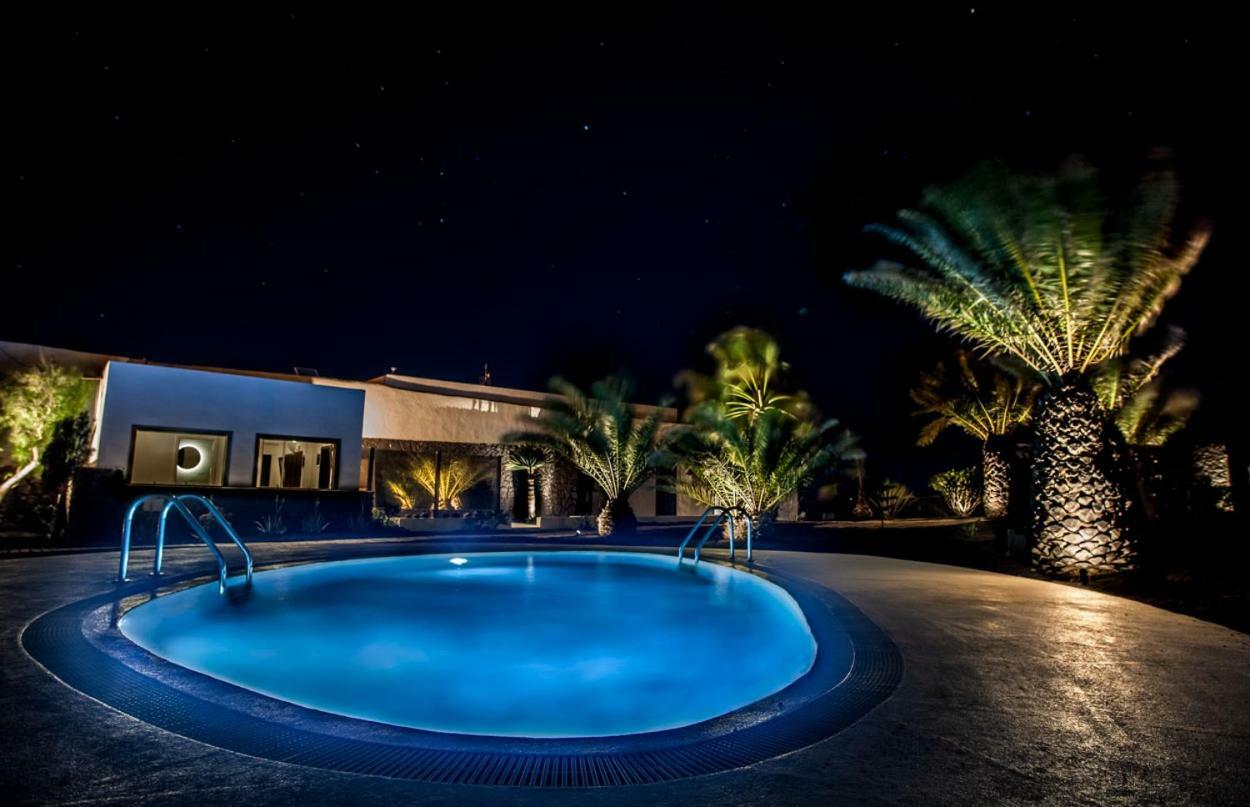 Los Lirios Hotel Rural - Adults Only Tias Exterior photo