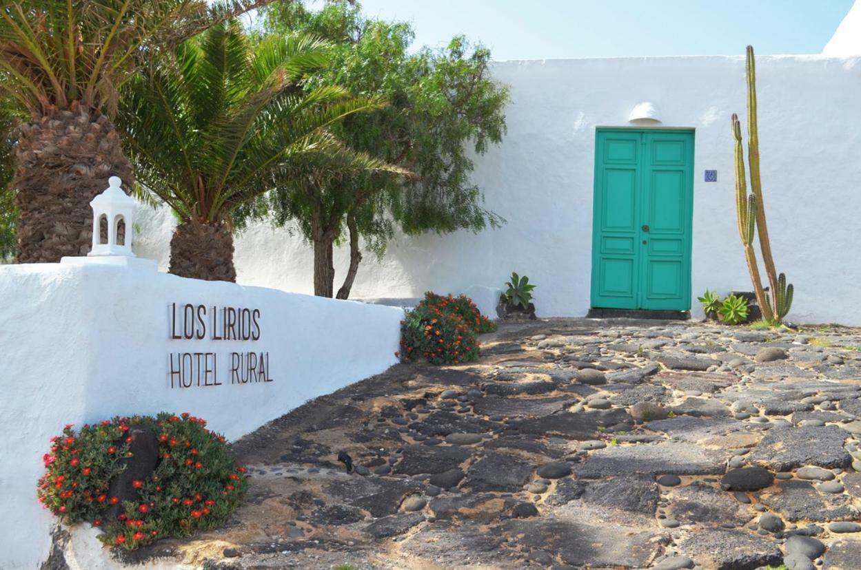 Los Lirios Hotel Rural - Adults Only Tias Exterior photo