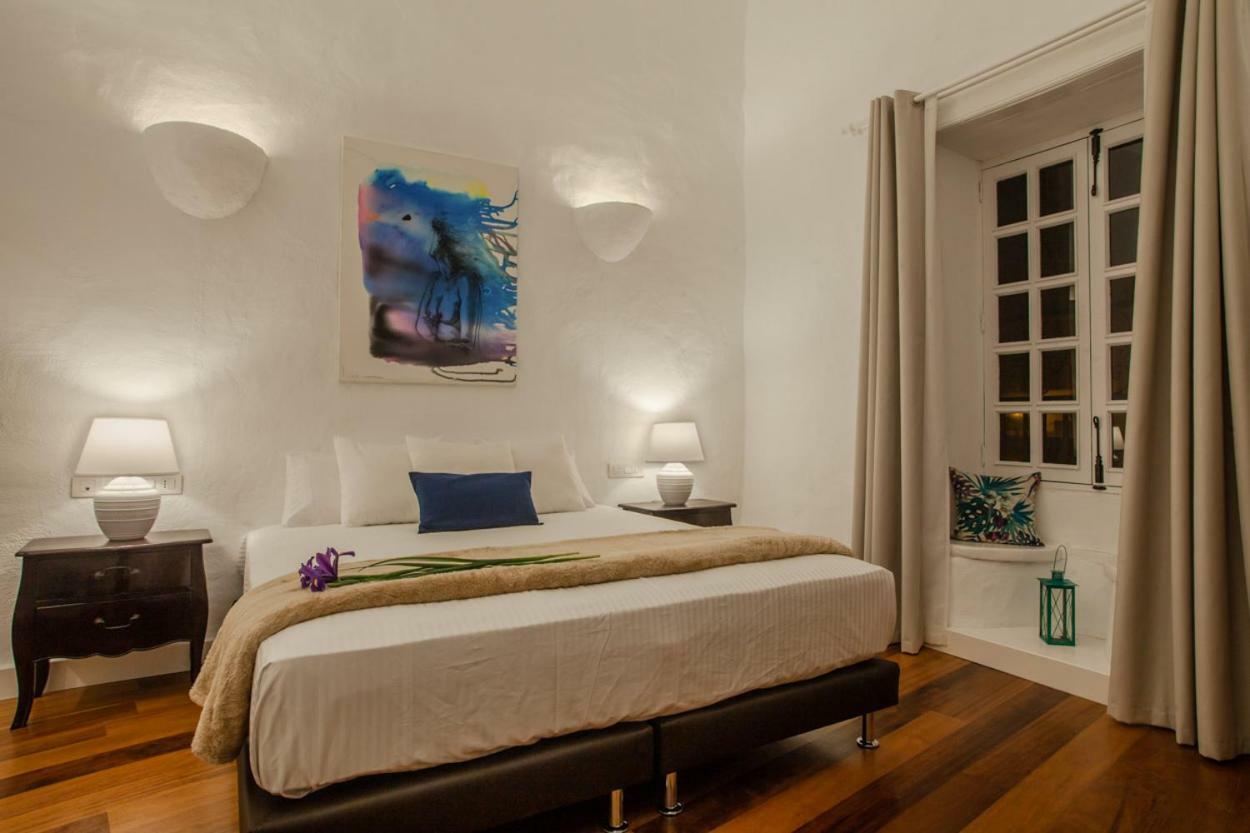 Los Lirios Hotel Rural - Adults Only Tias Exterior photo