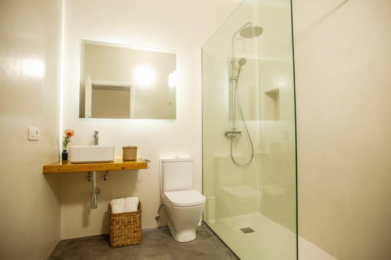 Los Lirios Hotel Rural - Adults Only Tias Exterior photo